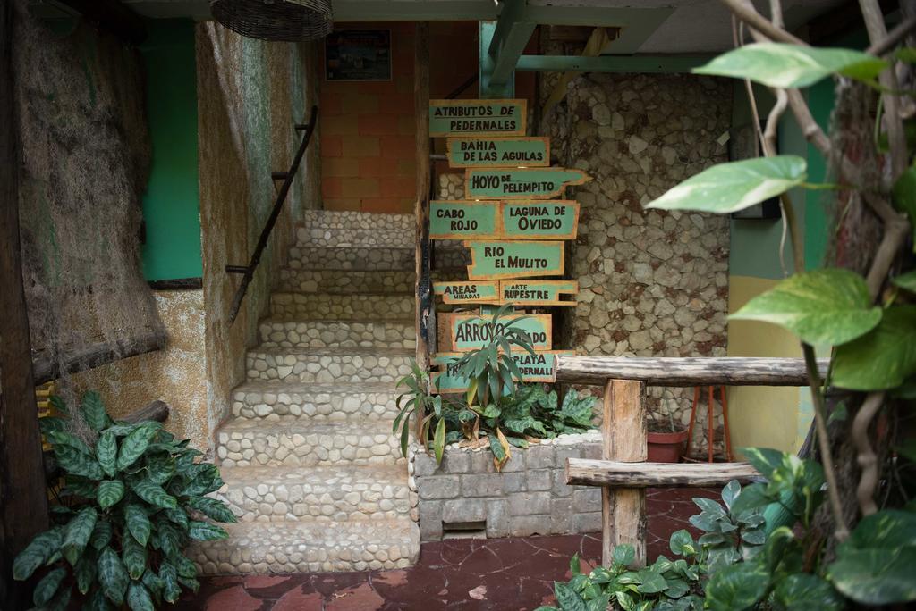Hostal Dona Chava Pedernales Esterno foto
